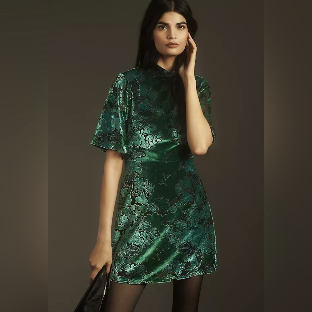 By Anthropologie Short-Sleeve Mock-Neck Velvet Mini Dress size 2